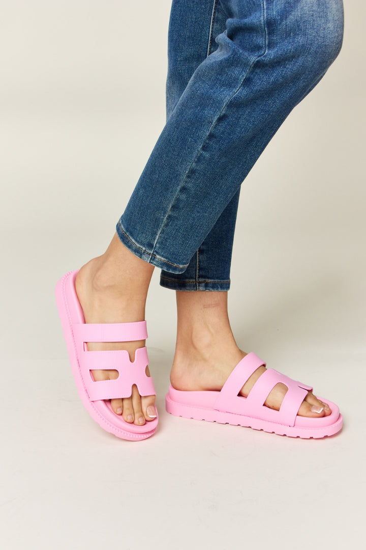 WILD DIVA Cutout Open Toe Flat Sandals Trendsi