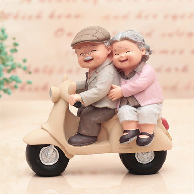 Small Couple Piece Decoration Various Models - Super Amazing Store