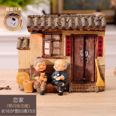 Small Couple Piece Decoration Various Models Q2