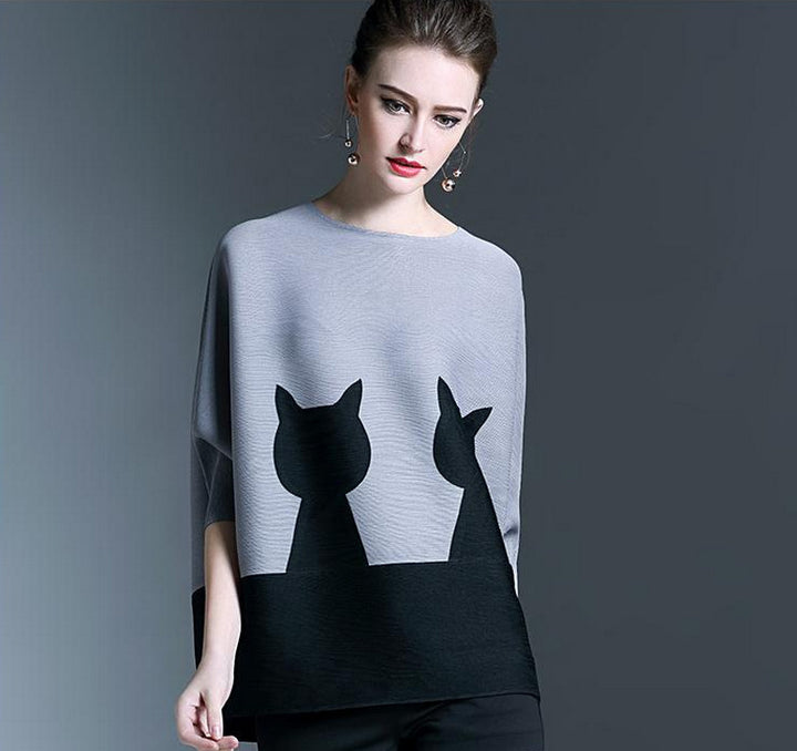 Round Neck Loose Cat Pattern Sleeves Pleated Print Tops Women - Super Amazing Store