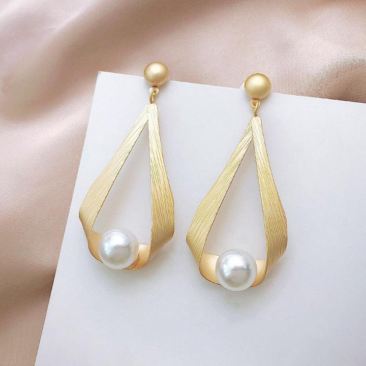 New Simple Pearl Personalized And Temperamental Long Style Eardrops - Super Amazing Store