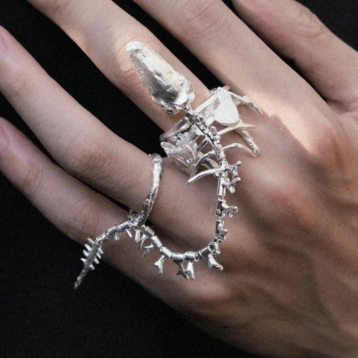 Women Wear White And Dark Bone Ring - Super Amazing Store