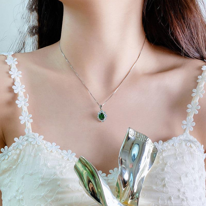 Stylish And Classic Emerald Necklace - Super Amazing Store