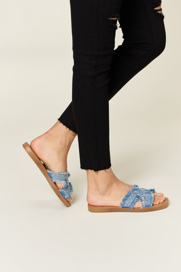 Forever Link Raw Trim Denim H-Band Flat Sandals Trendsi