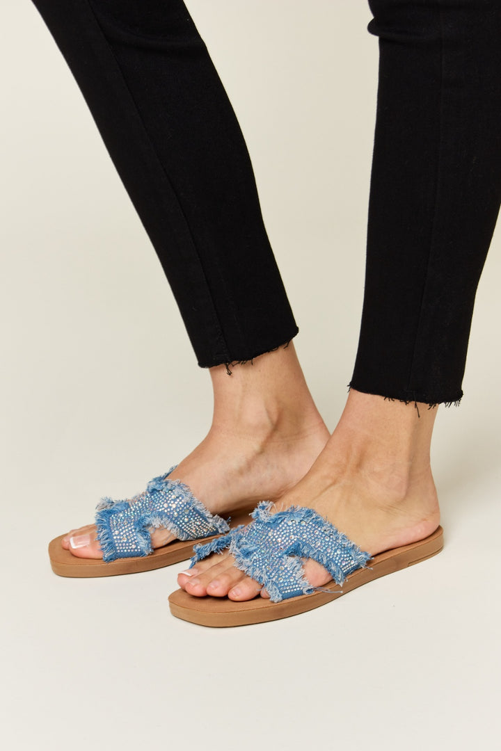 Forever Link Raw Trim Denim H-Band Flat Sandals Trendsi