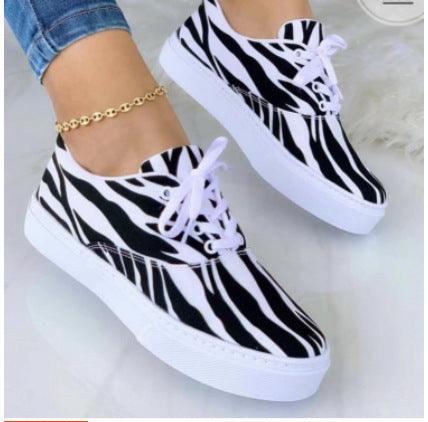 New Classic Men's And Women's Canvas Casual Trendy Shoes - Super Amazing Store