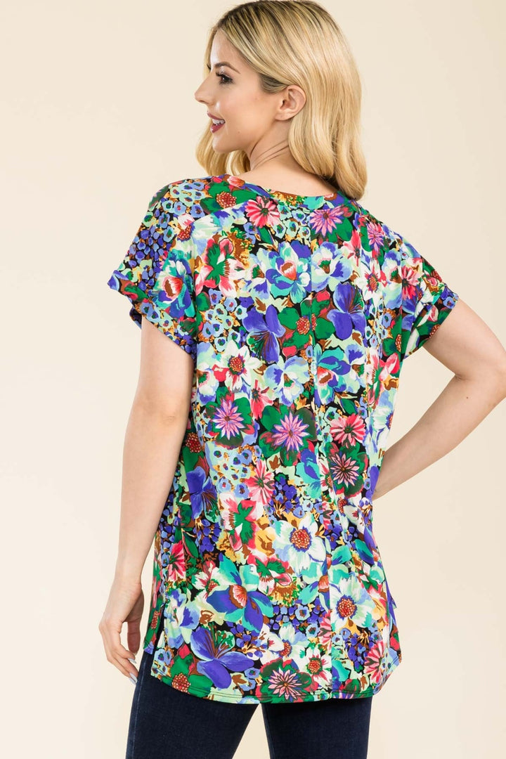 Celeste Full Size Round Neck Short Sleeve Floral T-Shirt Trendsi