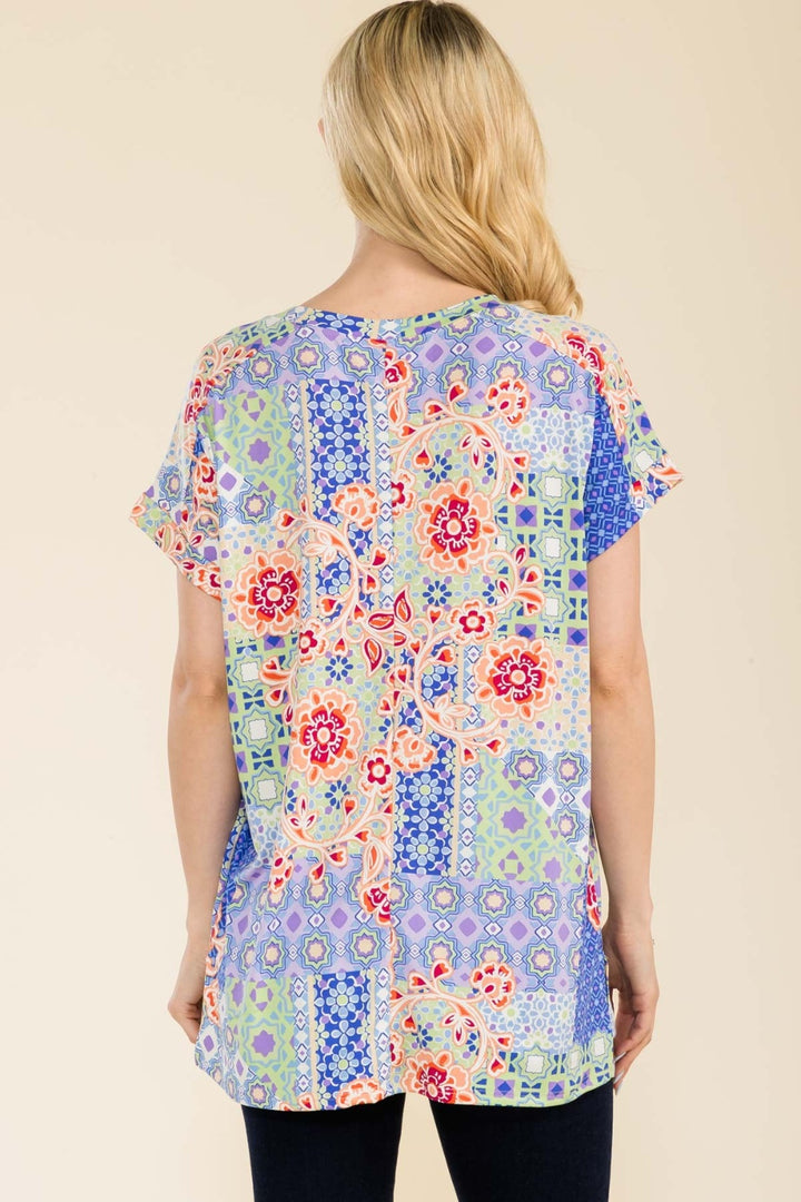 Celeste Full Size Round Neck Short Sleeve Floral T-Shirt Trendsi