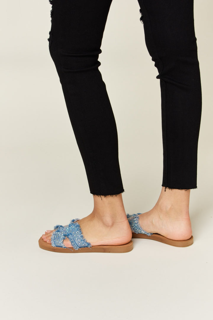 Forever Link Raw Trim Denim H-Band Flat Sandals Trendsi