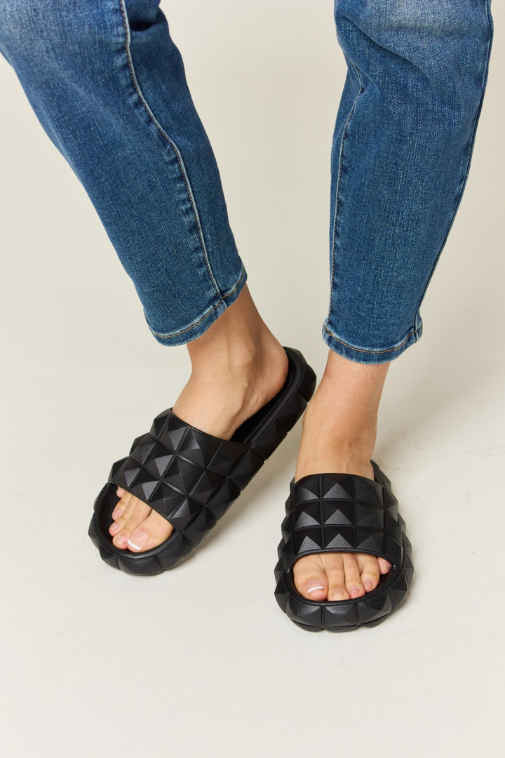 WILD DIVA Pyramid Stud Toe Band Footbed Sandals Trendsi