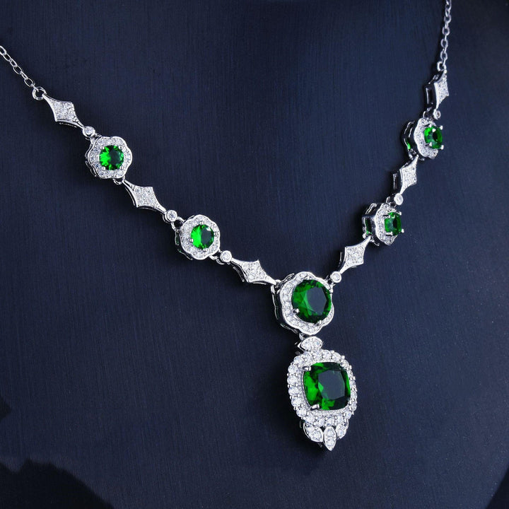 Noble Diamond Green Gem Evening Chain Pendant Necklace Set - Super Amazing Store