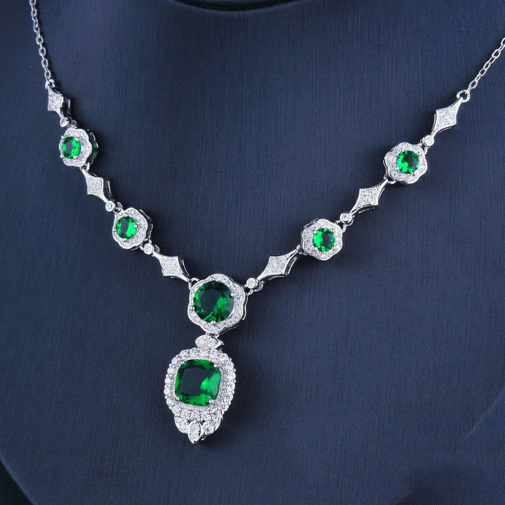 Noble Diamond Green Gem Evening Chain Pendant Necklace Set - Super Amazing Store