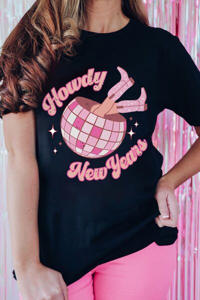 HOWDY NEW YEARS Round Neck T-Shirt Trendsi