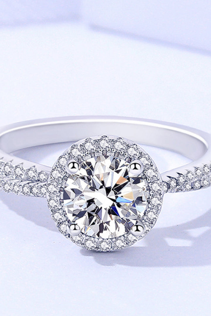 1 Carat Moissanite Round Shape Ring - Super Amazing Store