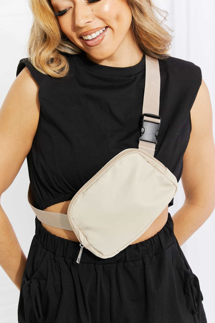 Buckle Zip Closure Fanny Pack - Super Amazing Store